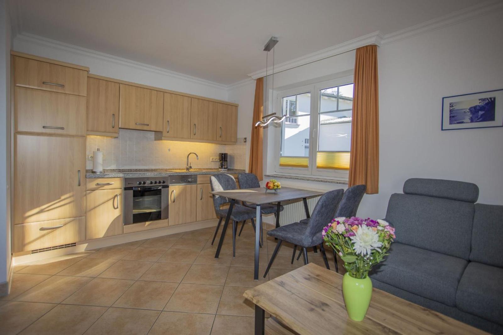 Ferienhaus Zum Suedstrand Sellin (Rugen) Exterior foto